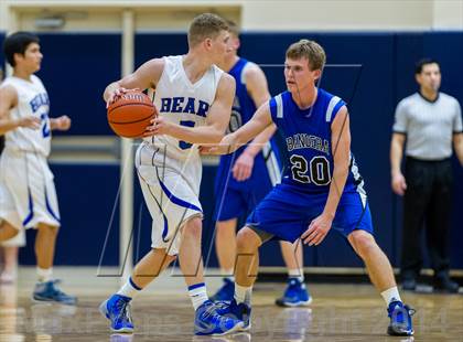 Thumbnail 3 in La Vernia vs. Bandera (UIL 3A Bi-District) photogallery.