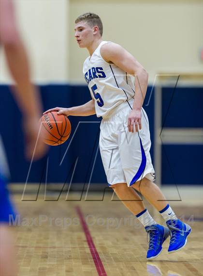 Thumbnail 2 in La Vernia vs. Bandera (UIL 3A Bi-District) photogallery.