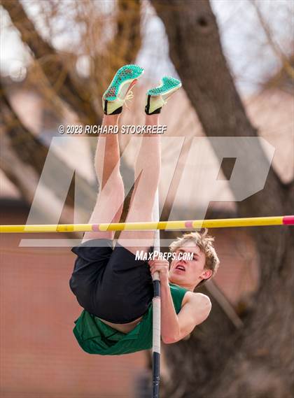 Thumbnail 2 in Ralston Valley Invitational photogallery.