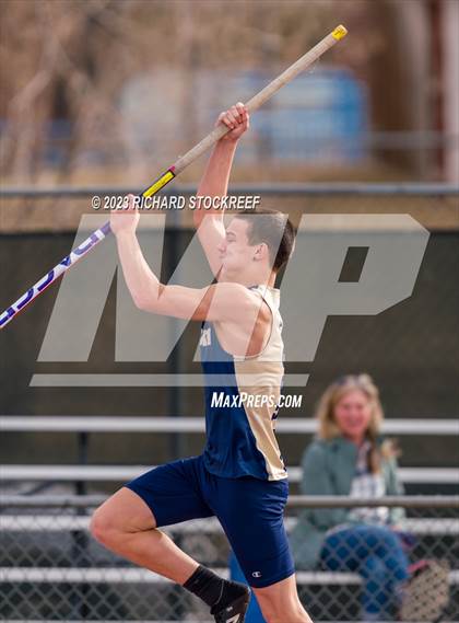 Thumbnail 2 in Ralston Valley Invitational photogallery.