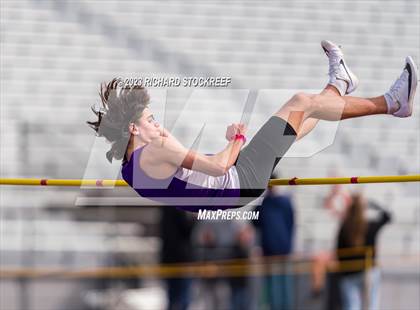 Thumbnail 2 in Ralston Valley Invitational photogallery.