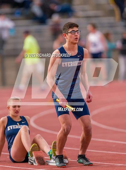 Thumbnail 1 in Ralston Valley Invitational photogallery.