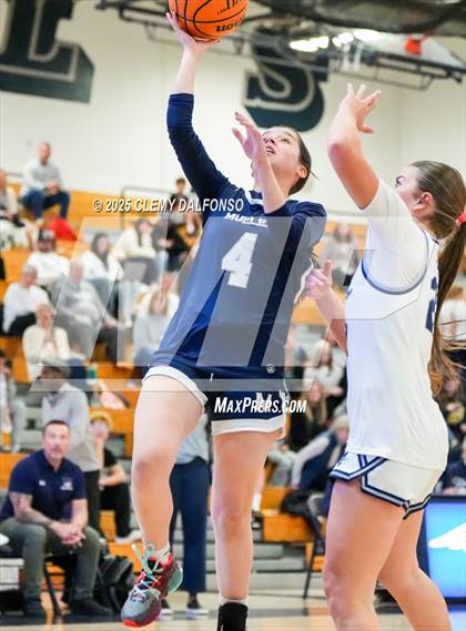 Thumbnail 2 in Mullen @ Columbine photogallery.