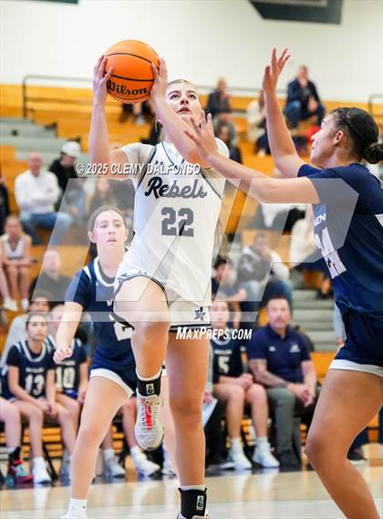 Thumbnail 3 in Mullen @ Columbine photogallery.