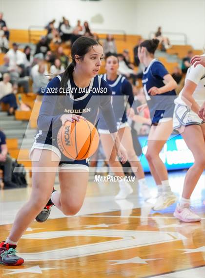 Thumbnail 3 in Mullen @ Columbine photogallery.