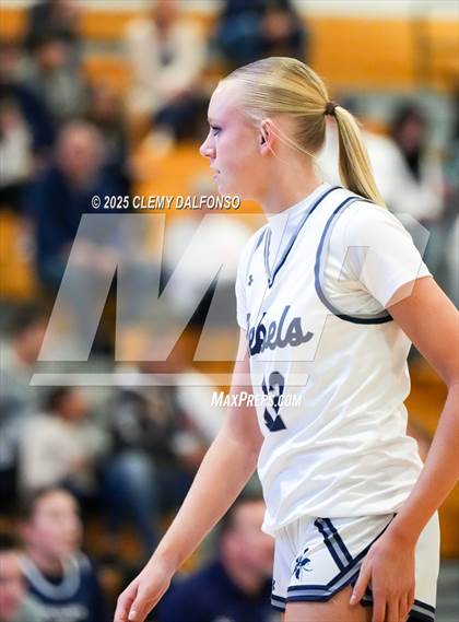 Thumbnail 1 in Mullen @ Columbine photogallery.