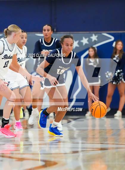 Thumbnail 3 in Mullen @ Columbine photogallery.