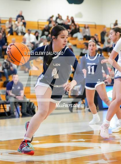 Thumbnail 2 in Mullen @ Columbine photogallery.