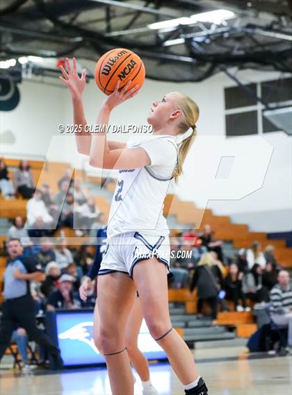 Thumbnail 2 in Mullen @ Columbine photogallery.