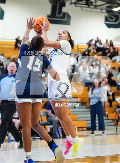 Thumbnail 2 in Mullen @ Columbine photogallery.