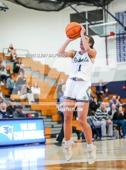 Thumbnail 3 in Mullen @ Columbine photogallery.