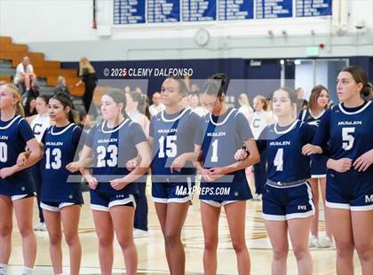 Thumbnail 1 in Mullen @ Columbine photogallery.