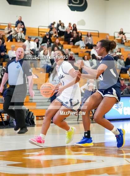 Thumbnail 1 in Mullen @ Columbine photogallery.