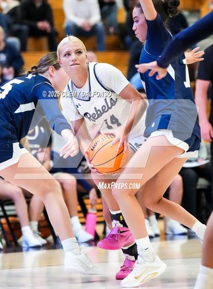 Thumbnail 3 in Mullen @ Columbine photogallery.