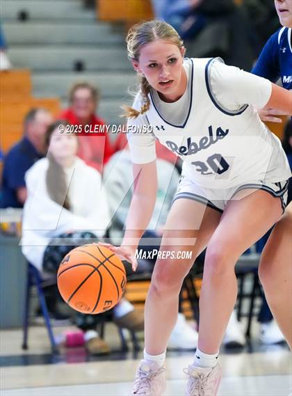 Thumbnail 2 in Mullen @ Columbine photogallery.