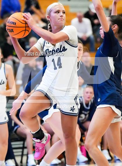 Thumbnail 2 in Mullen @ Columbine photogallery.