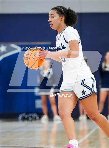 Thumbnail 1 in Mullen @ Columbine photogallery.