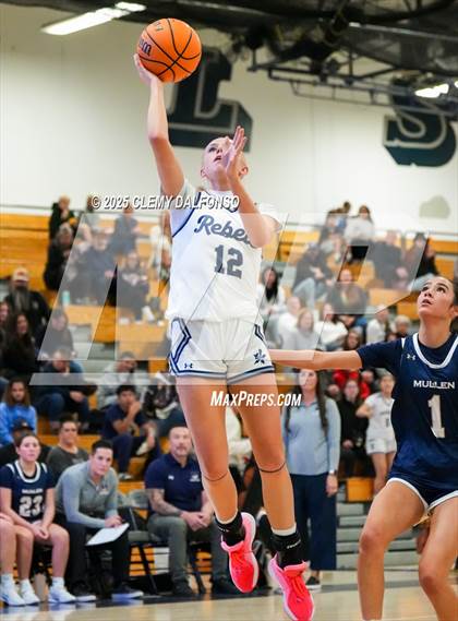 Thumbnail 2 in Mullen @ Columbine photogallery.