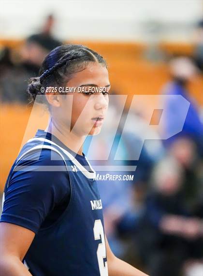 Thumbnail 3 in Mullen @ Columbine photogallery.