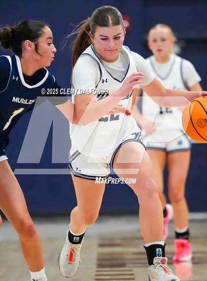 Thumbnail 3 in Mullen @ Columbine photogallery.