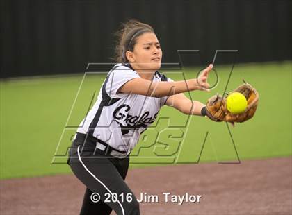 Thumbnail 1 in Gordon @ Graford (Game 1) photogallery.
