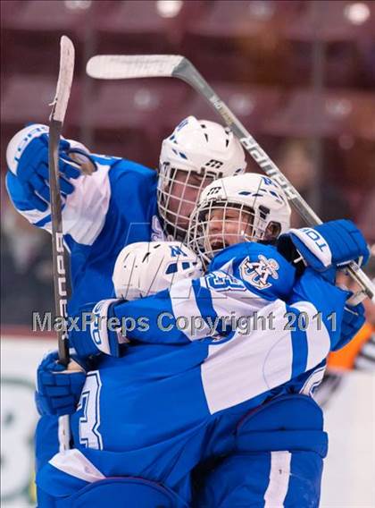 Thumbnail 3 in St. Thomas Academy vs Minnetonka (Schwan Cup) photogallery.