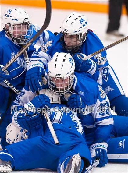Thumbnail 1 in St. Thomas Academy vs Minnetonka (Schwan Cup) photogallery.