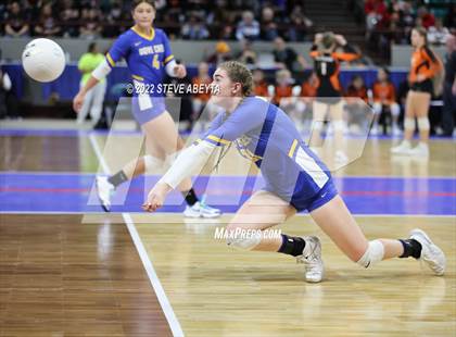 Thumbnail 2 in Merino vs. Dove Creek (CHSAA 1A 2nd Round) photogallery.