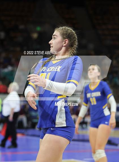 Thumbnail 3 in Merino vs. Dove Creek (CHSAA 1A 2nd Round) photogallery.