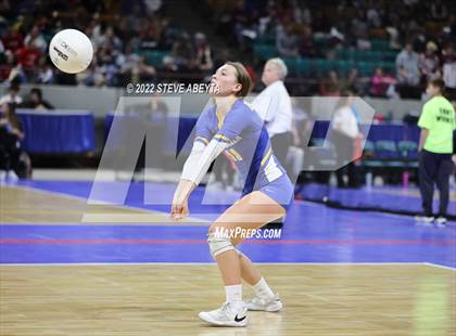 Thumbnail 3 in Merino vs. Dove Creek (CHSAA 1A 2nd Round) photogallery.