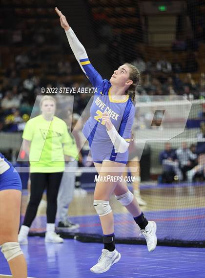 Thumbnail 3 in Merino vs. Dove Creek (CHSAA 1A 2nd Round) photogallery.