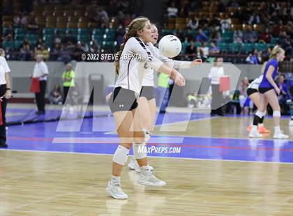 Thumbnail 3 in Merino vs. Dove Creek (CHSAA 1A 2nd Round) photogallery.