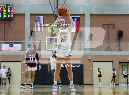 Thumbnail 3 in Red Oak @ Forney photogallery.
