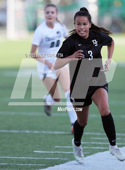 Thumbnail 3 in Dripping Springs vs. Cedar Park (UIL 5A Regional Quarterfinal Playoff) photogallery.