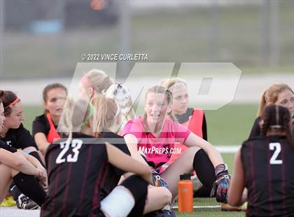Thumbnail 3 in Dripping Springs vs. Cedar Park (UIL 5A Regional Quarterfinal Playoff) photogallery.