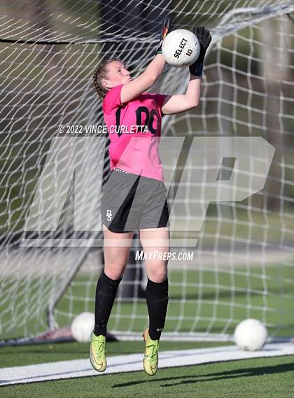 Thumbnail 3 in Dripping Springs vs. Cedar Park (UIL 5A Regional Quarterfinal Playoff) photogallery.