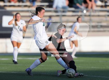 Thumbnail 2 in Dripping Springs vs. Cedar Park (UIL 5A Regional Quarterfinal Playoff) photogallery.