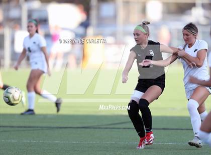 Thumbnail 3 in Dripping Springs vs. Cedar Park (UIL 5A Regional Quarterfinal Playoff) photogallery.