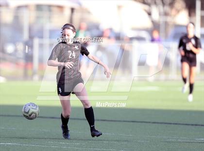 Thumbnail 2 in Dripping Springs vs. Cedar Park (UIL 5A Regional Quarterfinal Playoff) photogallery.