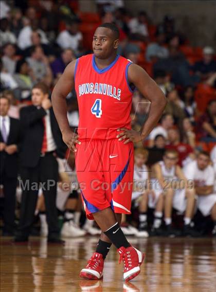 Thumbnail 2 in Duncanville vs El Dorado (Texas 5A Region 1 Semifinal) photogallery.