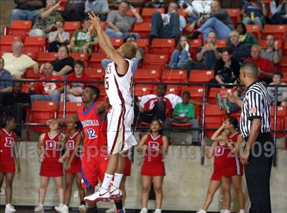 Thumbnail 3 in Duncanville vs El Dorado (Texas 5A Region 1 Semifinal) photogallery.