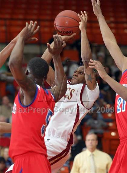 Thumbnail 2 in Duncanville vs El Dorado (Texas 5A Region 1 Semifinal) photogallery.