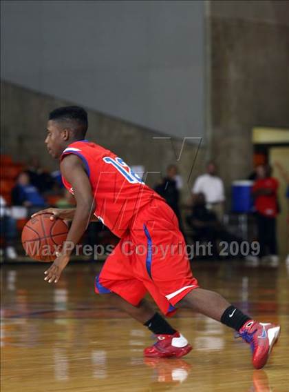 Thumbnail 1 in Duncanville vs El Dorado (Texas 5A Region 1 Semifinal) photogallery.