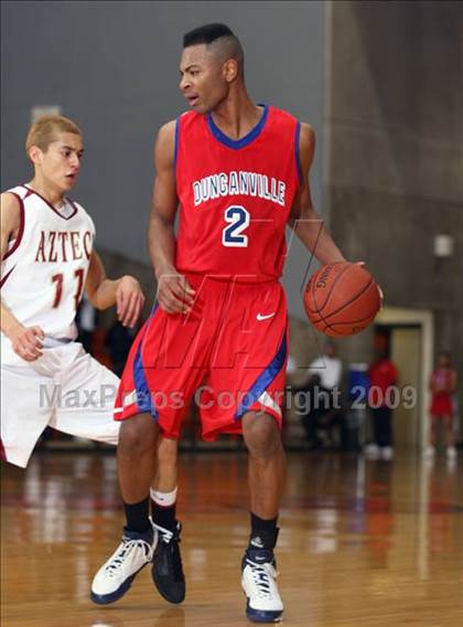 Thumbnail 2 in Duncanville vs El Dorado (Texas 5A Region 1 Semifinal) photogallery.