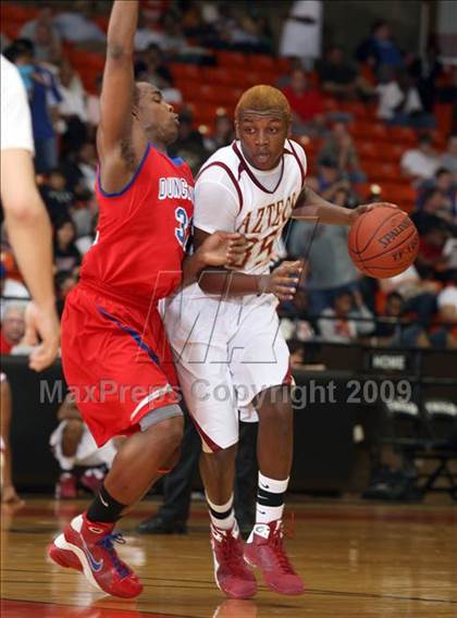 Thumbnail 3 in Duncanville vs El Dorado (Texas 5A Region 1 Semifinal) photogallery.