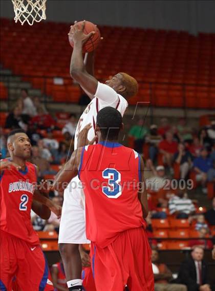 Thumbnail 2 in Duncanville vs El Dorado (Texas 5A Region 1 Semifinal) photogallery.