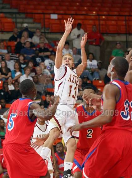 Thumbnail 1 in Duncanville vs El Dorado (Texas 5A Region 1 Semifinal) photogallery.
