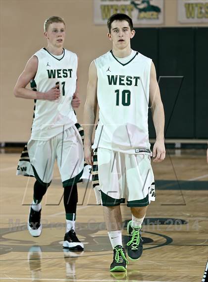 Thumbnail 2 in Hamilton vs. Zeeland West photogallery.