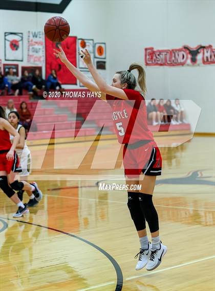 Thumbnail 2 in Argyle vs. Snyder (UIL Class 4A Area Playoff) photogallery.