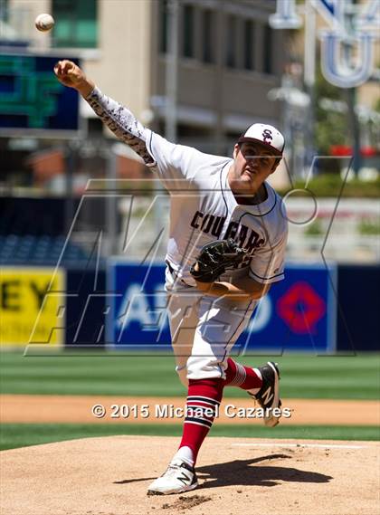 Thumbnail 3 in Grossmont @ Steele Canyon photogallery.